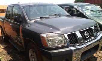 2006 NISSAN TITAN